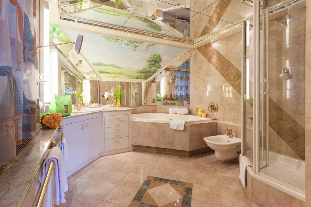 Villa Katharina Penthouse Wohnung Willingen  Zimmer foto
